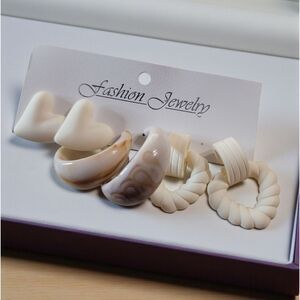 Cream 3 Piece Jewelry Earrings Set